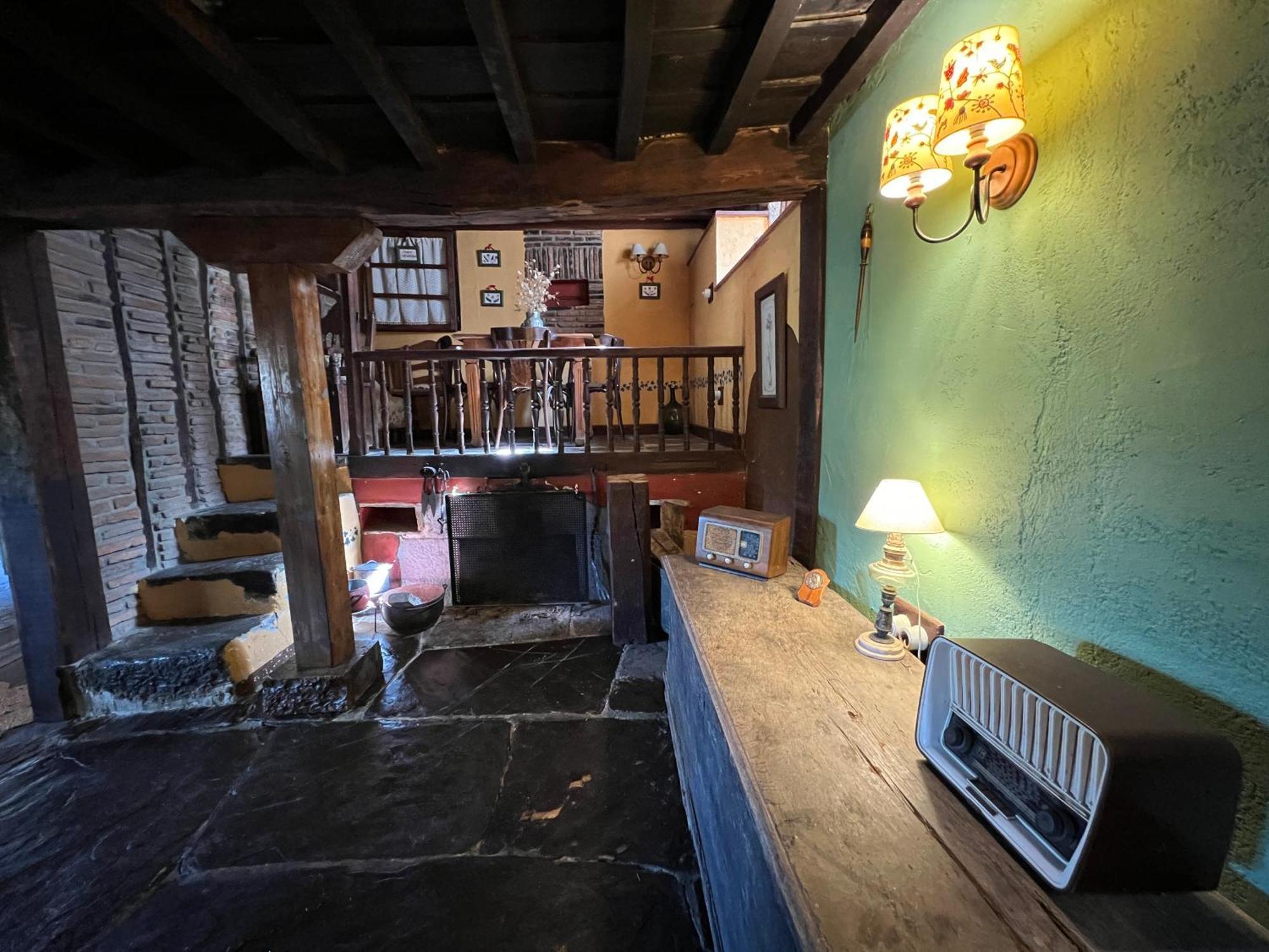 Posada La Trebede Perrozo Exterior photo